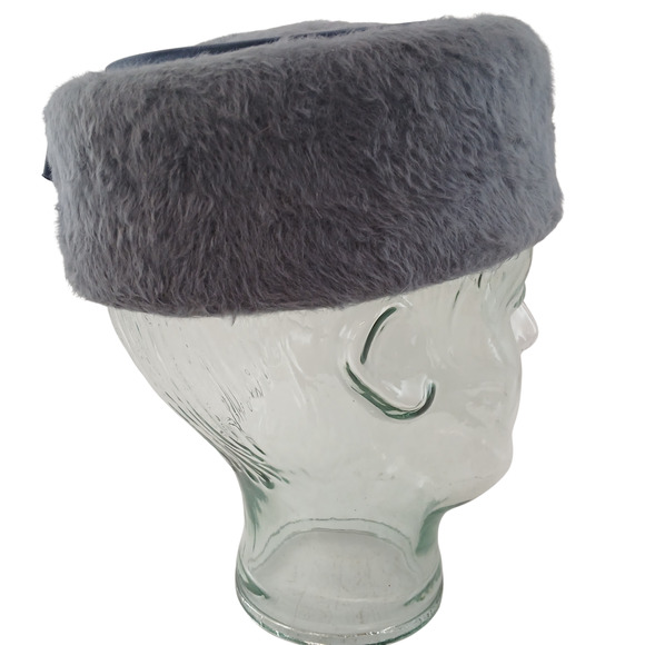 Vintage Jeanne Fashions Gray Faux Fur Pillbox Hat Rhinestone Imported main image 9